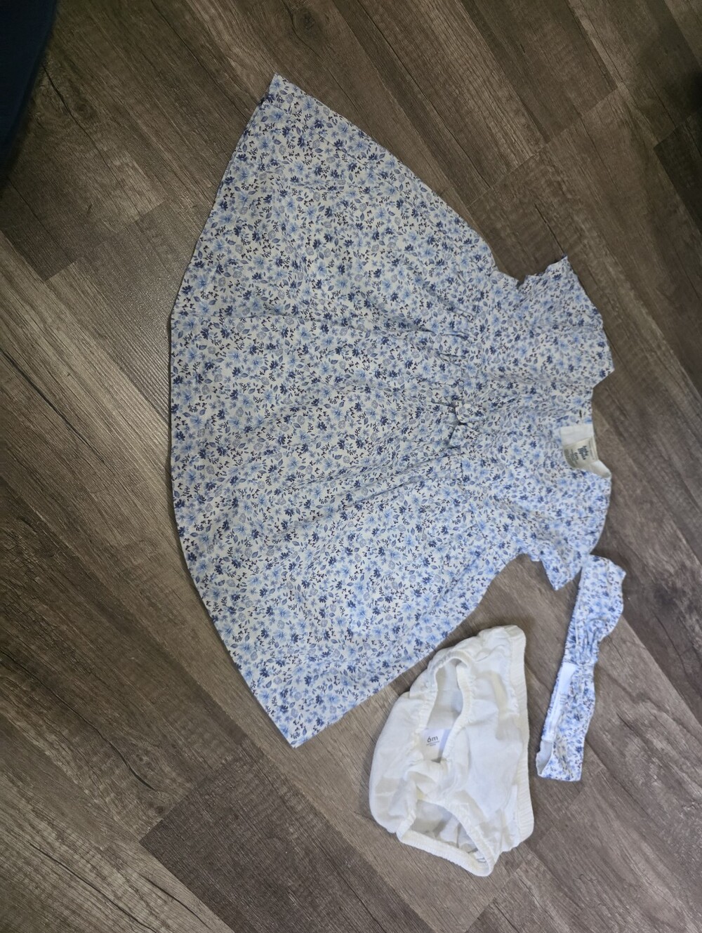 OshKosh B'gosh Blue and White Floral Cotton Dress with Bloomer